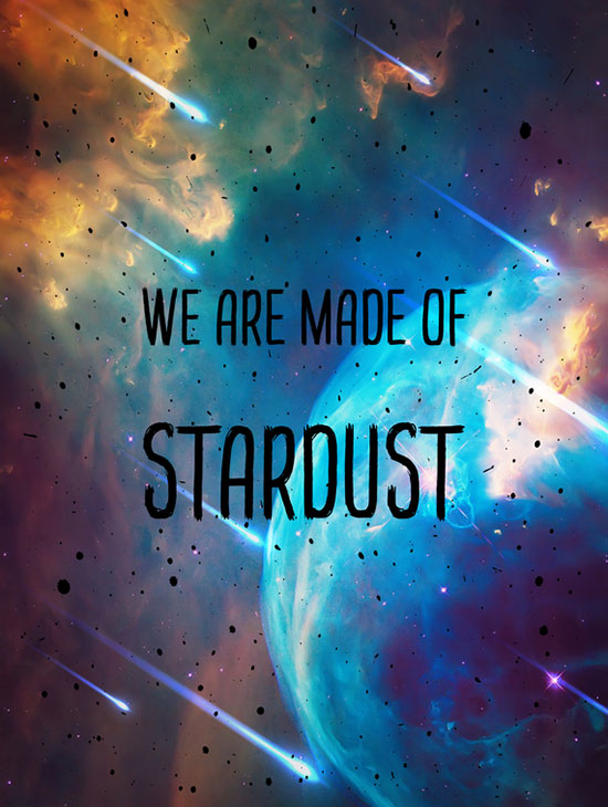 seminario con scritta we are stardust con sfondo di stelle e pianeti